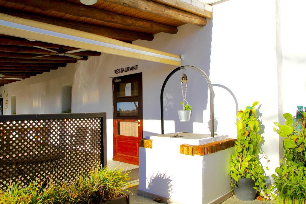 Hotel Mas Prades Deltebre Exterior photo